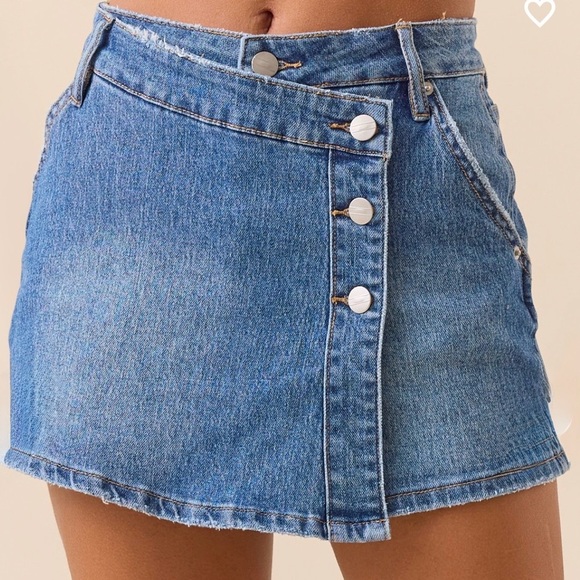 Altar’D State Women’s Blue Denim Mini Wrap Skort Size Medium